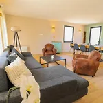 بيت للعطل Magnifique Maison Moderne Avec Acces Direct A La Varaville