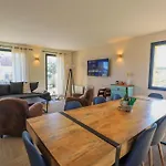Magnifique Maison Moderne Avec Acces Direct A La بيت للعطل *