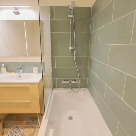 Hébergement de vacances Magnifique Maison Moderne Avec Accès Direct à La Varaville