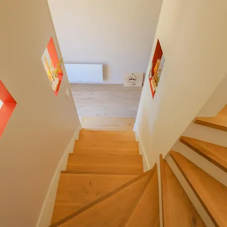 Holiday home Magnifique Maison Moderne Avec Acces Direct A La Varaville