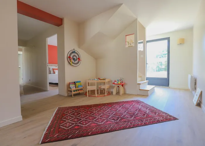 Magnifique Maison Moderne Avec Acces Direct A La *